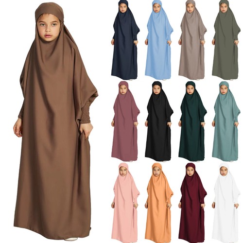 Kid girls overhead - overhead, muslim