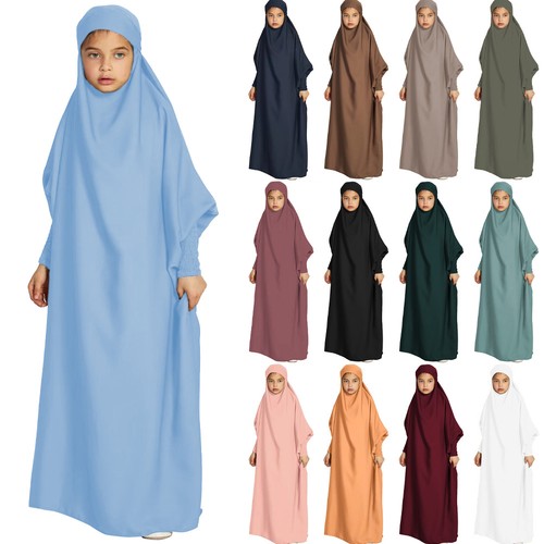 Kid girl overhead - kid, muslim